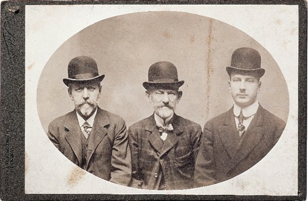 The company founder Ludwig Reiter (left) with his son Ludwig Reiter II (right) and his father.